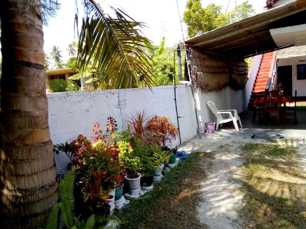 Ocean Edge Villa Midigama East Eksteriør billede